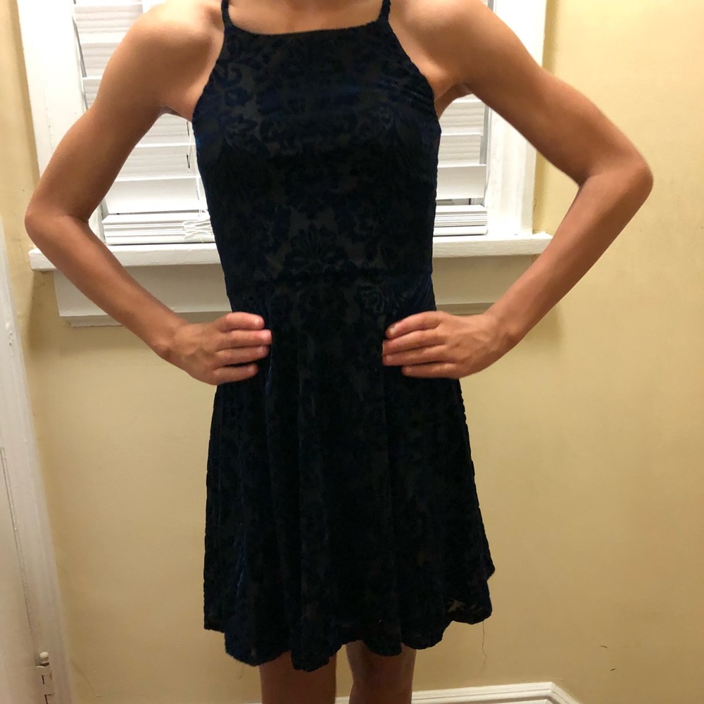 Necessary Objects Girls dress EUC Size Large